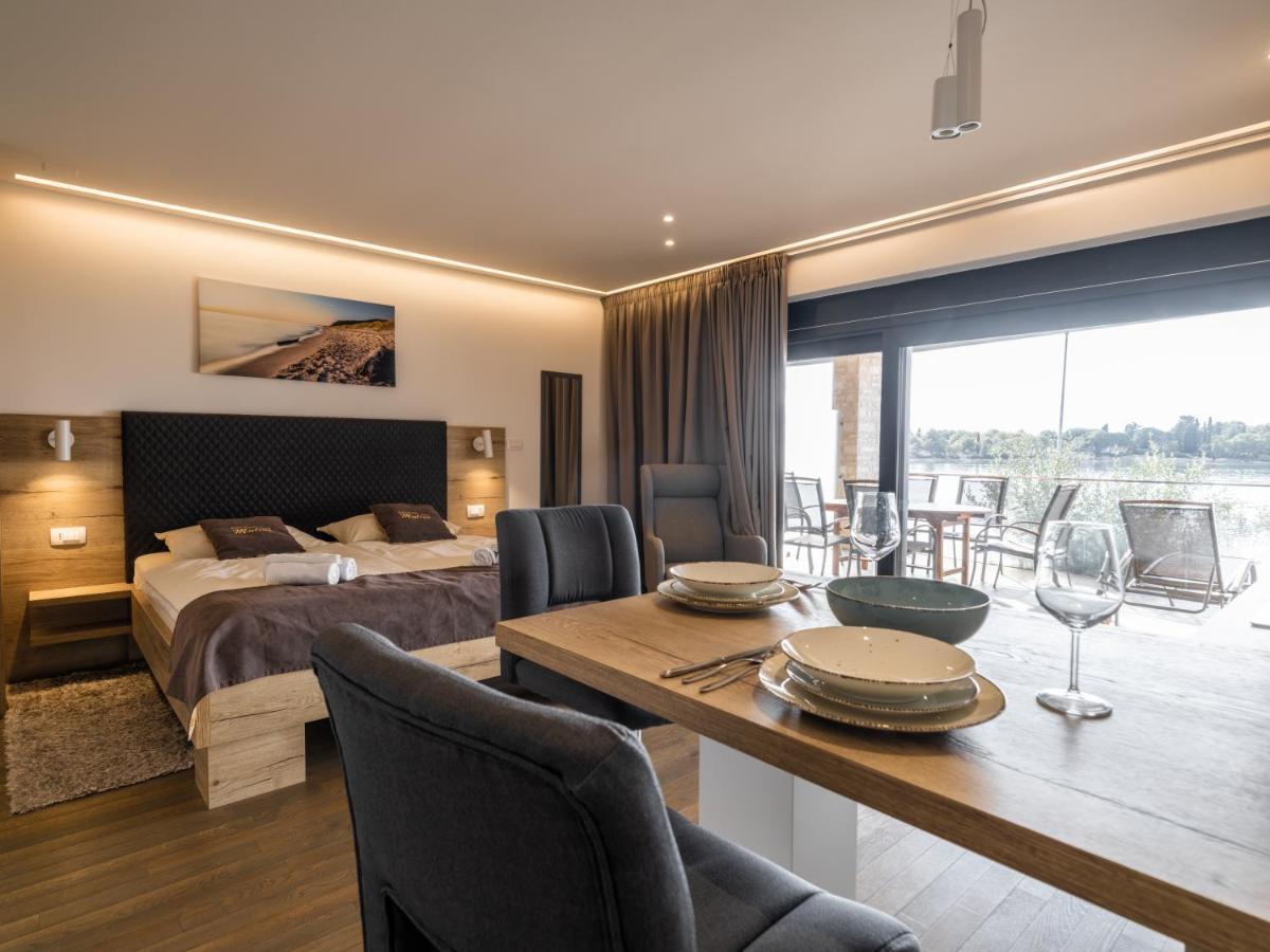 Villa Punta Mulino Lovrecica  Ngoại thất bức ảnh